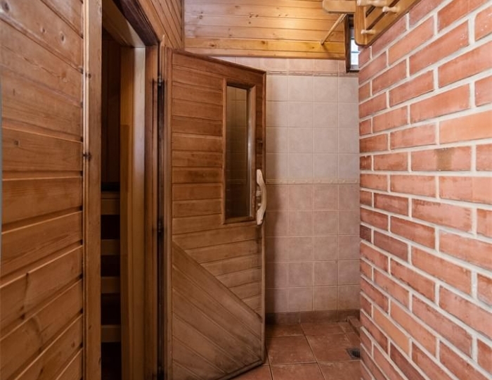 Коттедж с 2-мя спальнями и сауной - Загородный клуб «Медвежьи Озера»