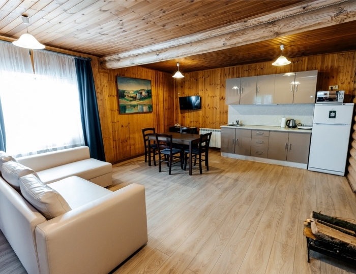 Коттедж Luxe с 2-мя спальнями и баней - Загородный клуб «Медвежьи Озера»