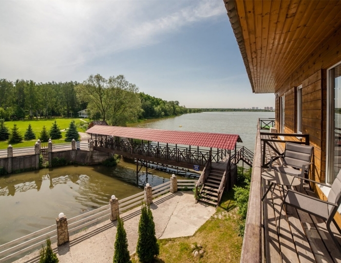 Люкс с камином - Загородный клуб «Медвежьи Озера»