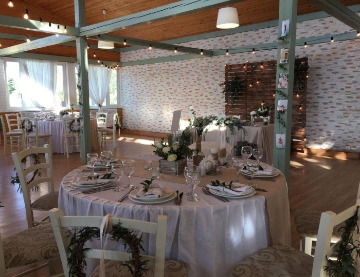 Банкетный зал «Малая медведица» - Загородный клуб «Медвежьи Озера»
